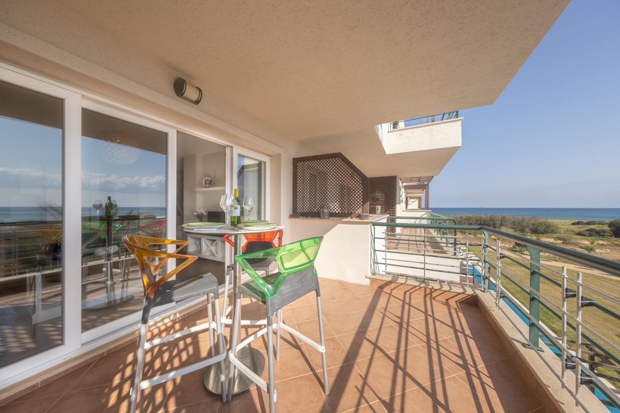 Thalassa Beach Resort & Spa Retreat Vokolidha Δωμάτιο φωτογραφία